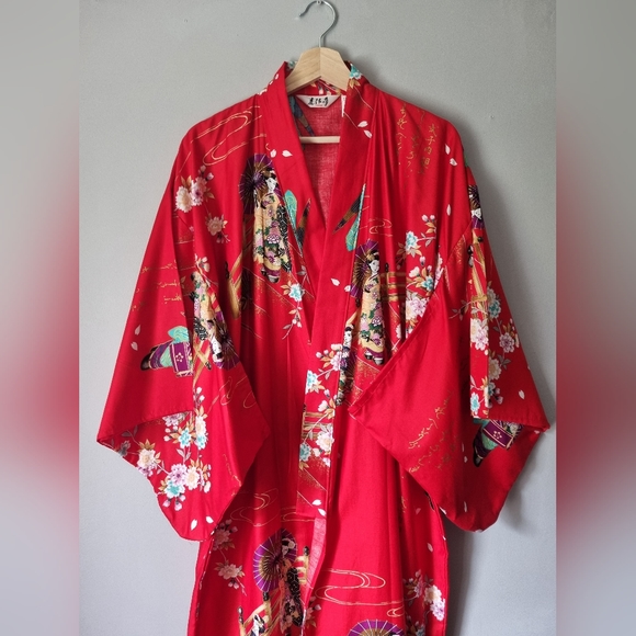 juguemm Other - JUGUEMM Kimono Red Patterned Winged Sleeves Made in Japan Size Large